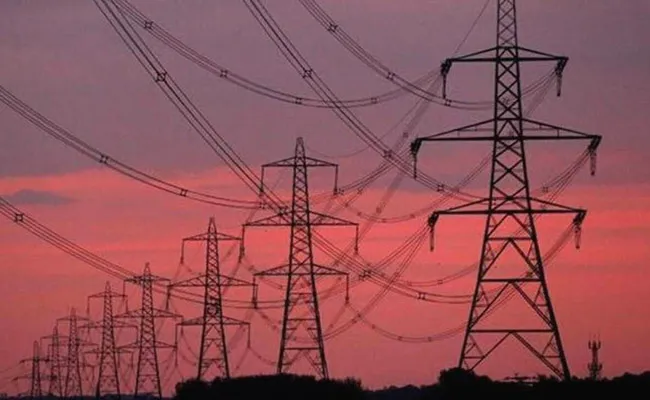 Discoms outstanding dues Better in AP State Than Overall Country - Sakshi