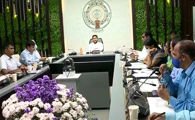 CM Jagan Review On Housing Construction And OTS‌ Scheme At Amaravati - Sakshi