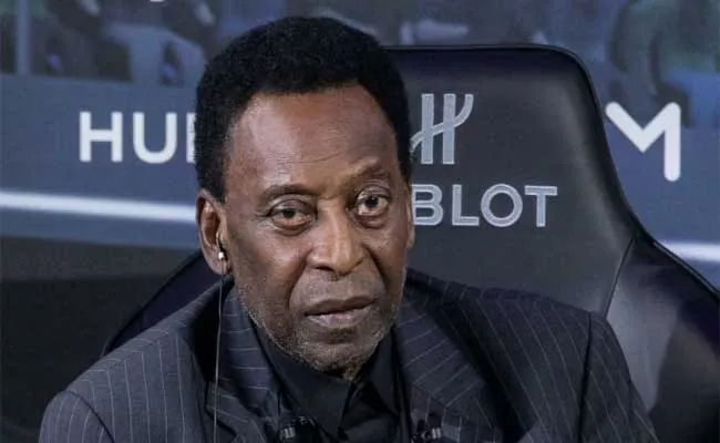 Football Legend Pele Hospitalized For Treatment Of Colon Tumor - Sakshi