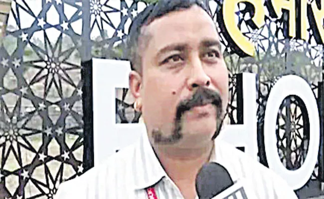 police constable rakesh rana suspended for long mustache - Sakshi