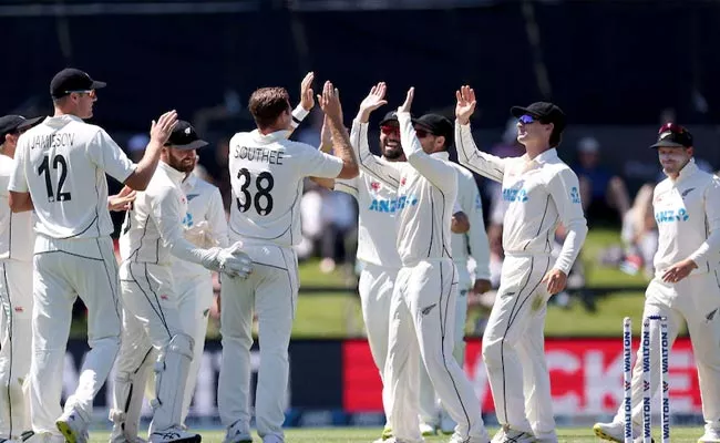 NZ vs BAN 2nd Test: New Zealand won by an innings and 117 runs - Sakshi