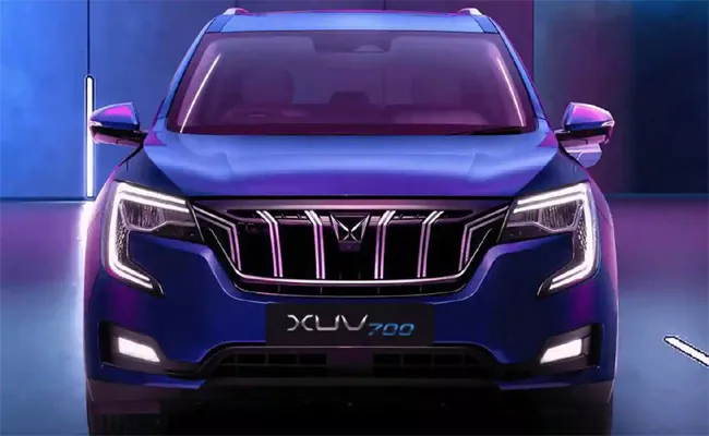 Mahindra XUV700 price hiked by upto Rs 80000 - Sakshi