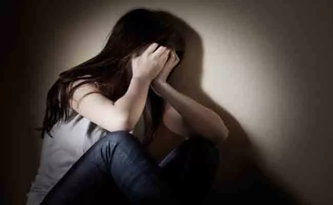 Dowry Harassment: Woman Suicide In Uttar Pradesh - Sakshi