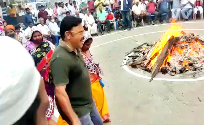 MLA Ambati Rambabu Dance Steps Bhogi Fire Celebration Guntur - Sakshi