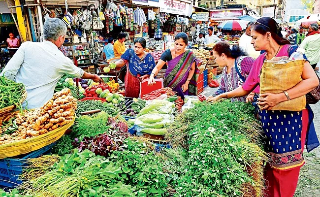 Wholesale Inflation Spikes By Over 13 Percent In December On Rising Input Costs - Sakshi