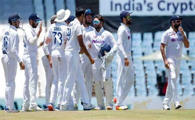 IND Vs SA 3rd Test: Virat Kohli, Team India Escape Ban And Fine For Their Ire Against Host Broadcaster Supersport - Sakshi