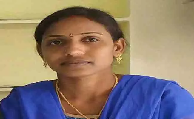 Married Woman Suicide At Ramabadrapuram Vizianagaram District - Sakshi