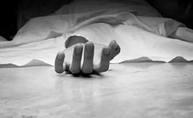 Mother Assassinates Her Son And End Her Life Mysuru karnataka - Sakshi