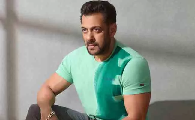 Salman Khan Defamation Petition Dismissed By Court Mumbai - Sakshi