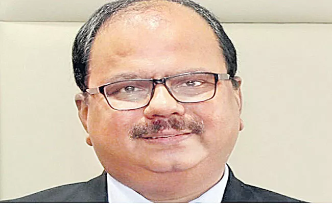 Gail Director E S Ranganathan arrested by CBI in bribery case - Sakshi