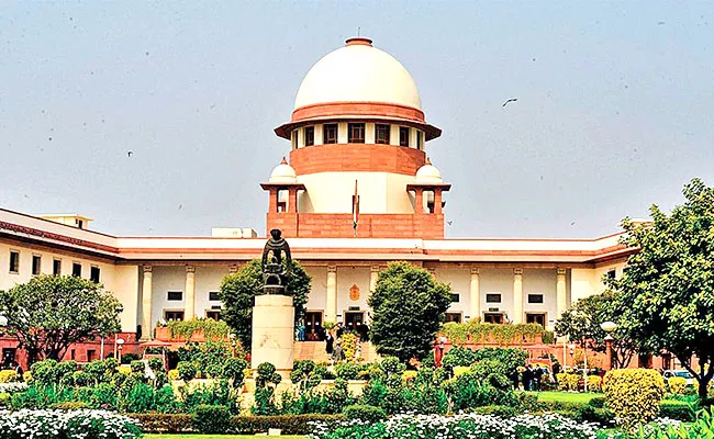 Online Hearing: We Are Shouting Supreme Court Unhappy At Disruptions - Sakshi