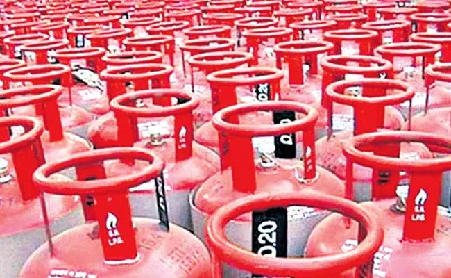 Safety Tips And Precautions Using Gas Cylinders - Sakshi