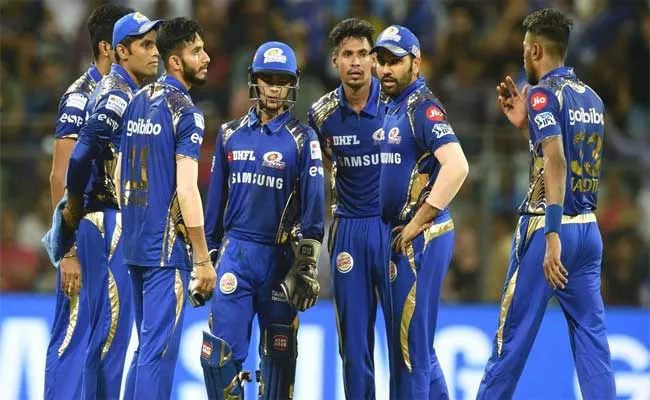 IPL 2022: Samsung Closes Deal With Mumbai Indians, Slice Cards Replaces - Sakshi