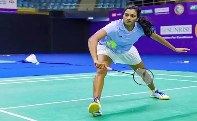 PV Sindhu, HS Prannoy enter Syed Modi quarterfinals - Sakshi