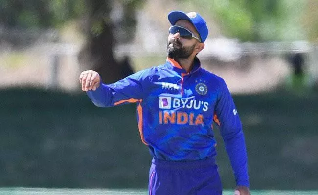 Likely Miss Virat Kohli for India as South Africa 3rd Odi says Report - Sakshi