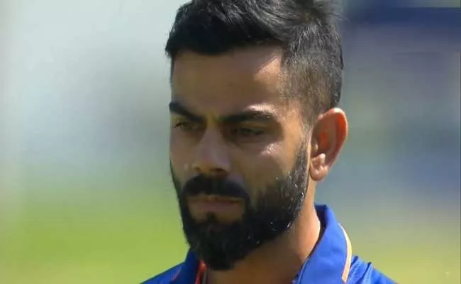 Virat Kohli Slammed For Chewing Gum During National Anthem Ahead Of IND Vs SA 3rd ODI - Sakshi