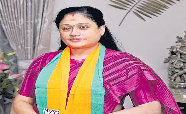 Telangana: BJP Leader Vijayashanti Fires On CM KCR Govt Over Covid - Sakshi