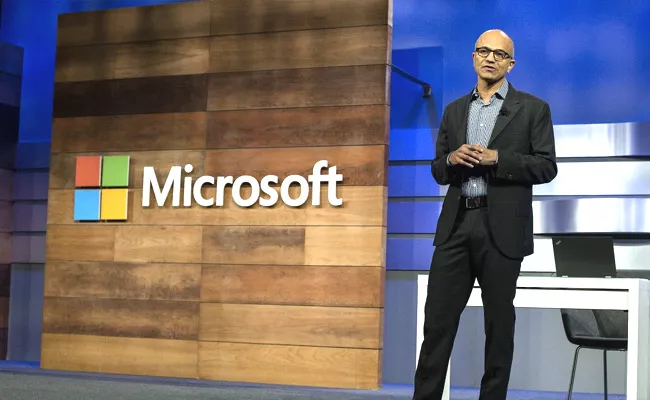 Satya Nadella says Over 140 crore devices use Windows 10 and Windows 11 - Sakshi