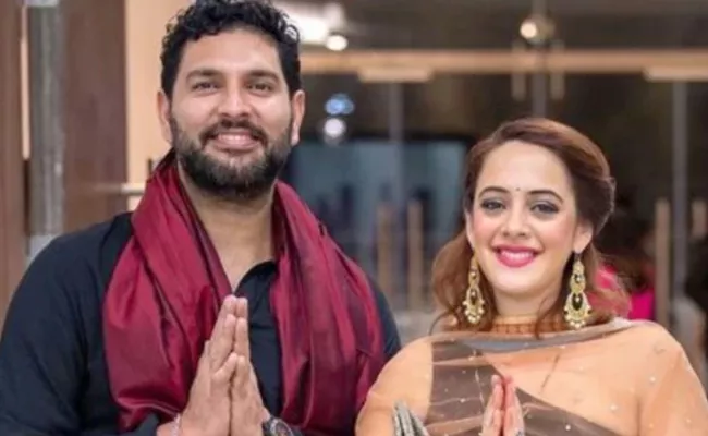 Former Cricketer Yuvraj SIngh-Hazel Keech Blessed With Baby Boy - Sakshi