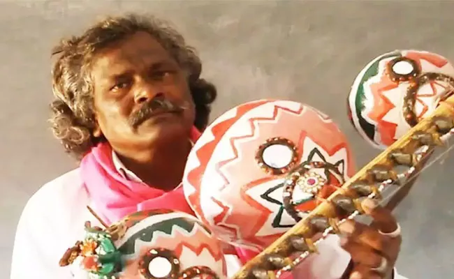 Bheemla Nayak Singer Mogulaiah To Recive Padma Shri Award - Sakshi