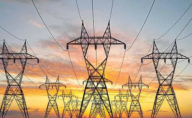 Savings of Rs 4925 crore on power purchases - Sakshi