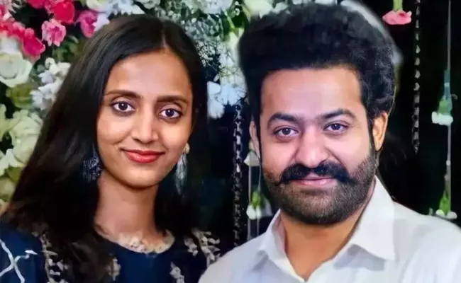 Jr NTR Wife Lakshmi Pranathi Opens Twitter Account - Sakshi