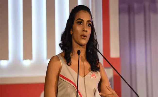 Need To Combat Cyberbullying Says PV Sindhu - Sakshi