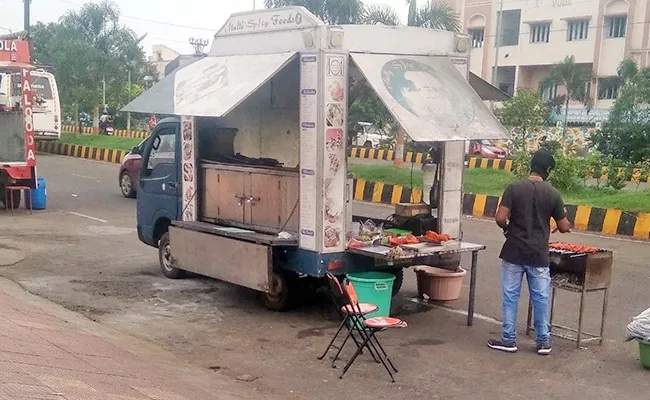 Profitable Business: Food Truck On Wheels Gives More Profits Visakhapatnam - Sakshi