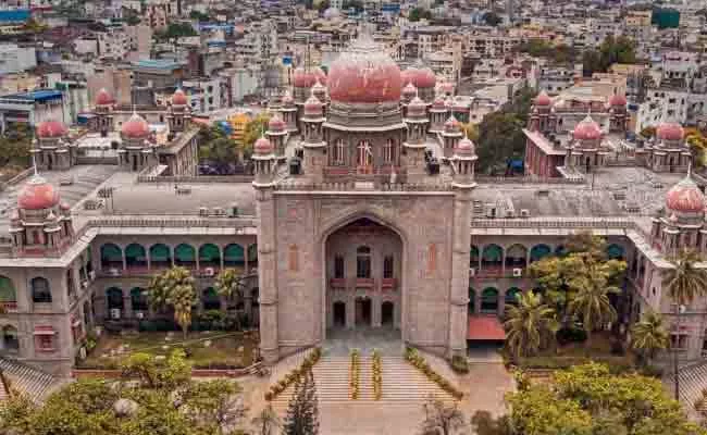 HC Asks To Telangana Government Whether Schools Can Reopen On Jan 31 - Sakshi