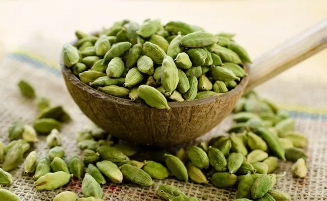 Benefits Of Cardamom: Amazing Health Secrets In Telugu - Sakshi