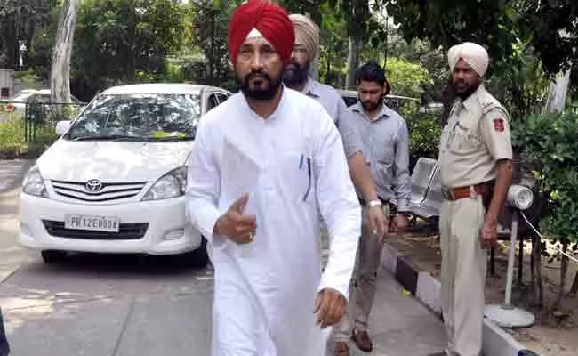 Charanjit Channi To Contest From 2 Seats In Punjab - Sakshi