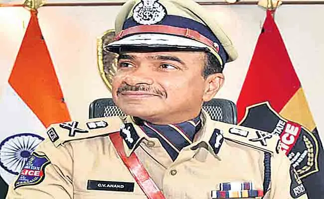 Hyderabad: Police Commissioner CV Anand Strict Decisions On Rallies And Protest - Sakshi