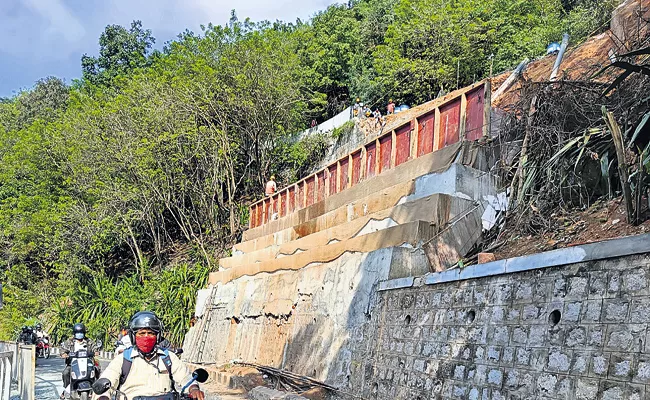 Tirumala Second Ghat Road ready for 10th January - Sakshi