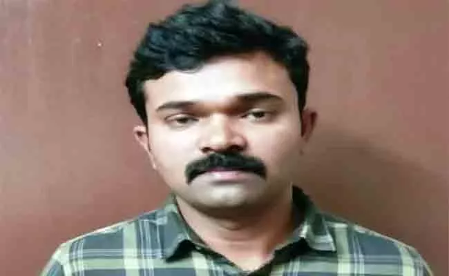 Food Poison: Naam Tamilar Party Leader Murugan Arrested For Fake Trolling On Youtube - Sakshi