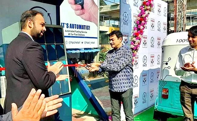 Race Energies And HPCL Jointly Started Battery Swapping Station For EVs At Hitech City - Sakshi