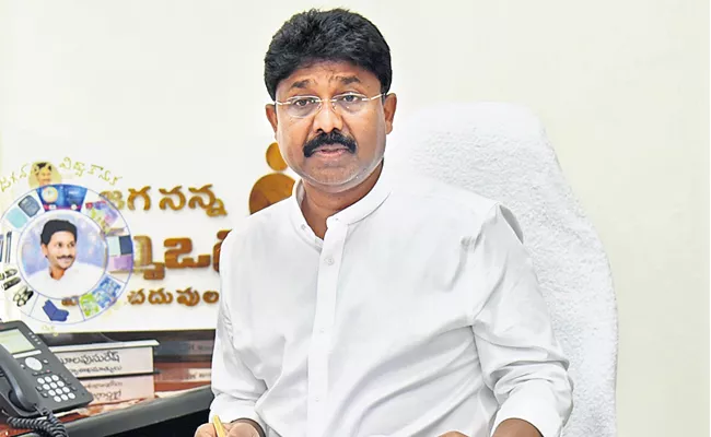 Jagananna Vidya Kanuka Kits Students During Summer Holidays - Sakshi