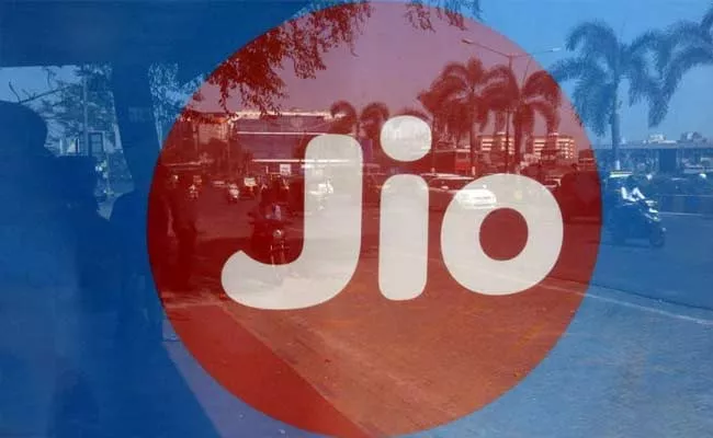 Reliance Jio And Zupee Announce Strategic Partnership - Sakshi