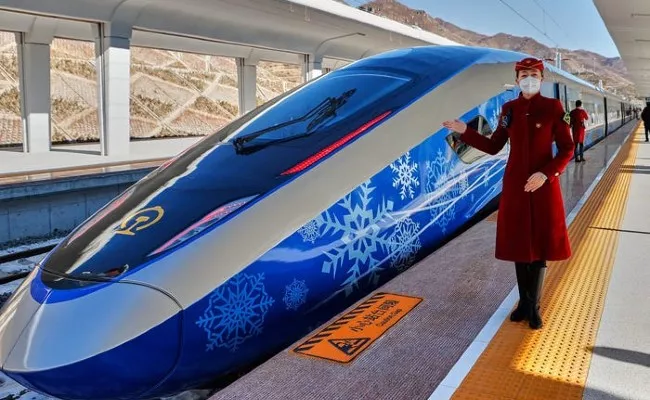 The New Driverless Bullet Train China Just Unveiled for the Olympics - Sakshi