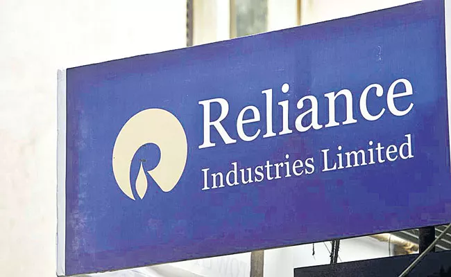 Reliance mops up around Rs 30,000 crore in largest bond from India - Sakshi