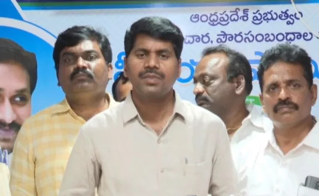 AP Employees Union Leaders Comments After CM Jagan PRC Declaration - Sakshi