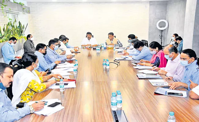 Talasani Srinivas Yadav Meeting On Begumpet Nala In Office Of The Municipal Administration - Sakshi