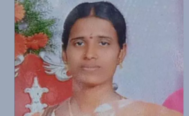 Government Teacher Committed Suicide in Nizamabad District - Sakshi