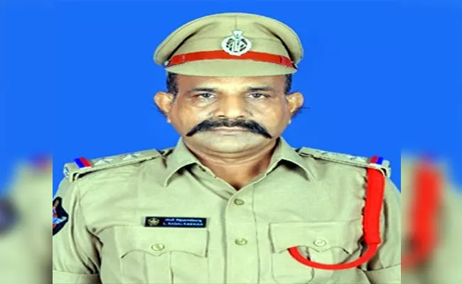 Kurnool: There Is Only One Person To Retire In Police Department - Sakshi