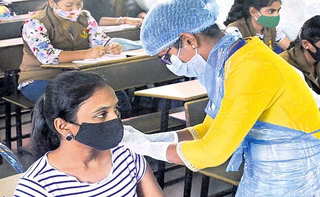 Corona Vaccines for teenagers beyont target in Andhra Pradesh - Sakshi