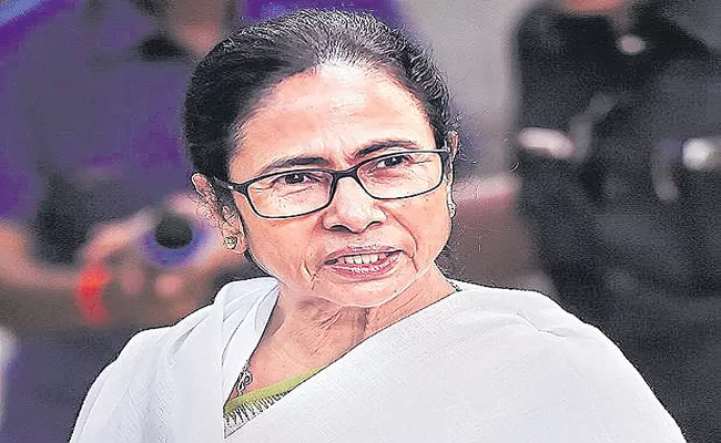 TMC calls emergency meet as rift over One Person One Post - Sakshi