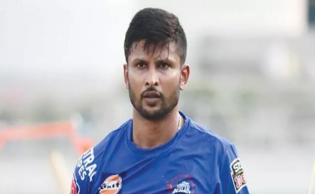 IPL 2022 Auction: K Gowtham Value Drops From Rs 9 Crore to Rs 90 Lakh - Sakshi