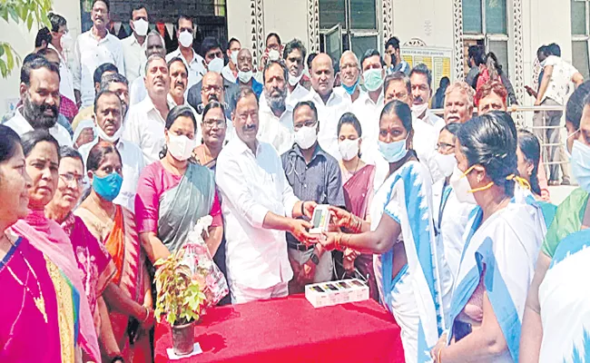 Uppal MLA Says Asha Workers Key Role To Success Healthcare  - Sakshi