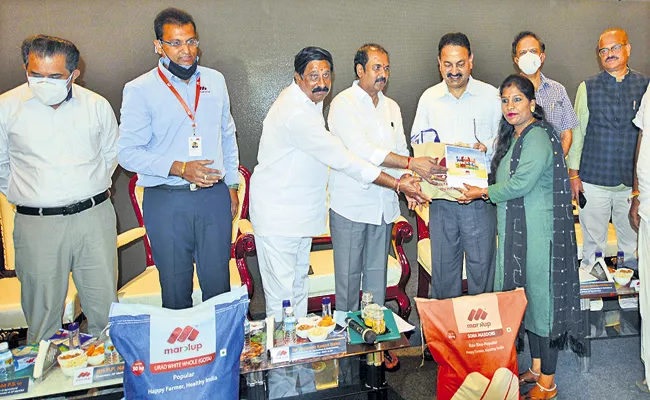 Mark Fed into retail sector in Andhra Pradesh - Sakshi