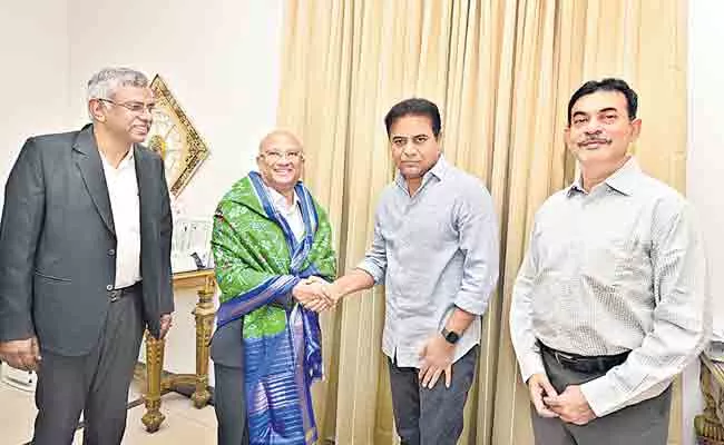 Mrf Plan To Invest 1000 Crore Meet Ktr Hyderabad - Sakshi