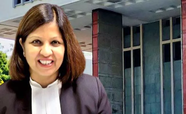 Delhi HC Justice Rekha Palli Addressed As Sir By Advocate She Responded - Sakshi